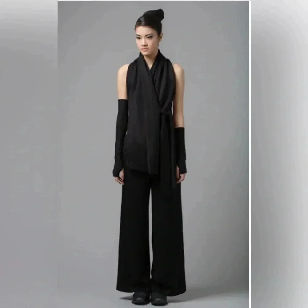 Lotus Eaters|  Azalea Gilet
